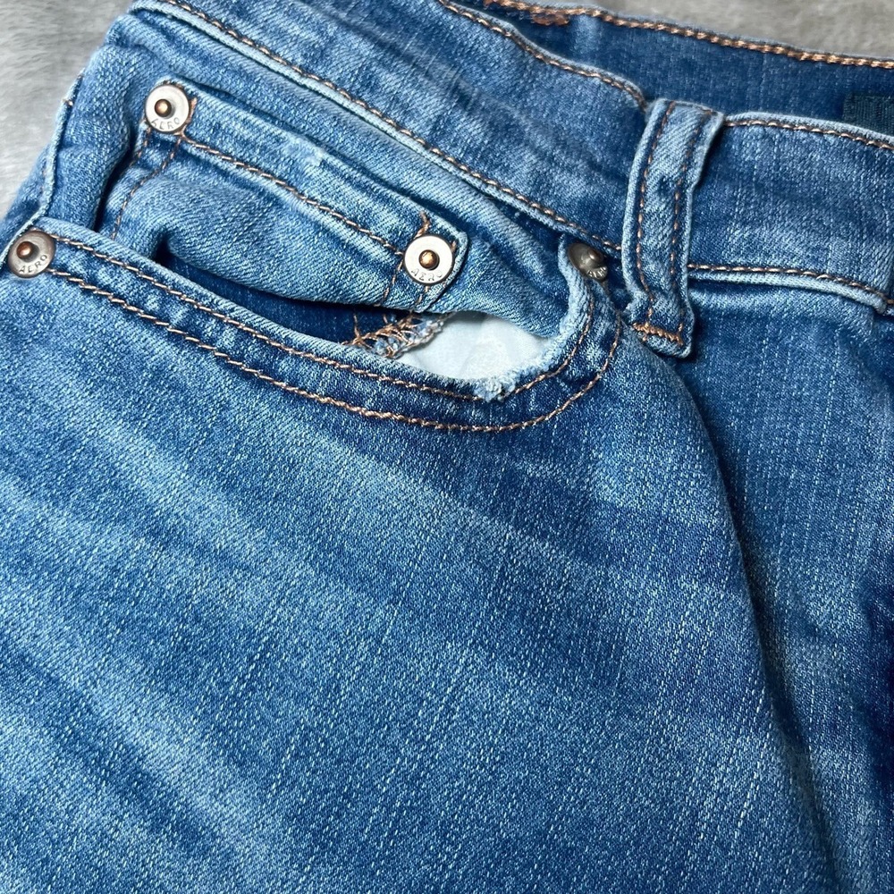High Rise Blue Jeans - Picture 12 of 16